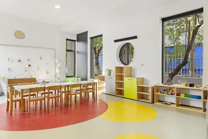 Spatiu educational Equilibrum 9